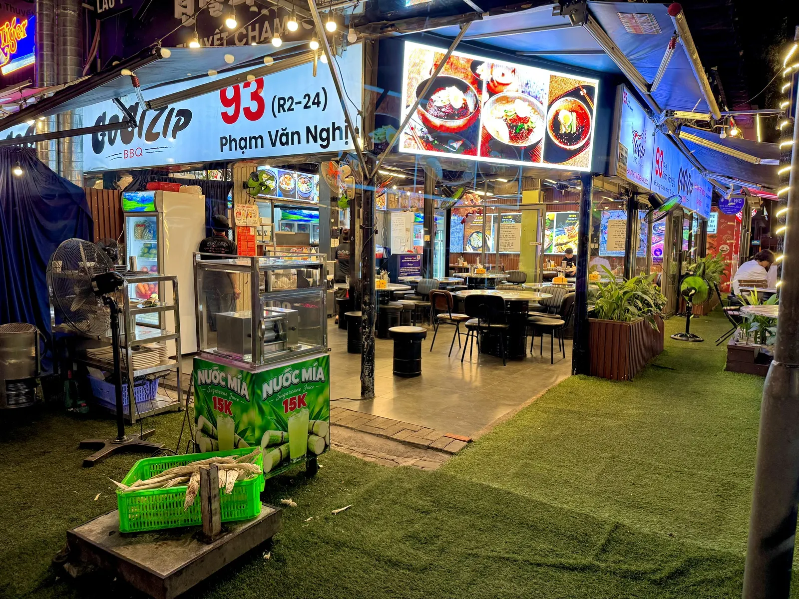 Khu ngoài trời Gogizip BBQ