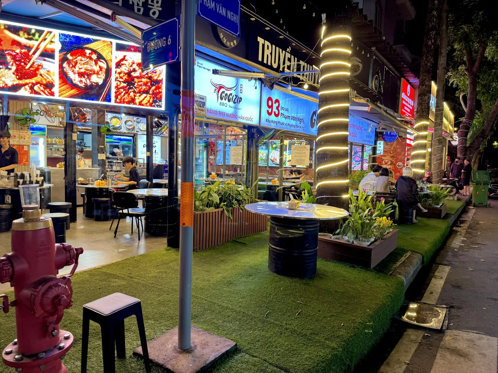 Khu ngoài trời Gogizip BBQ