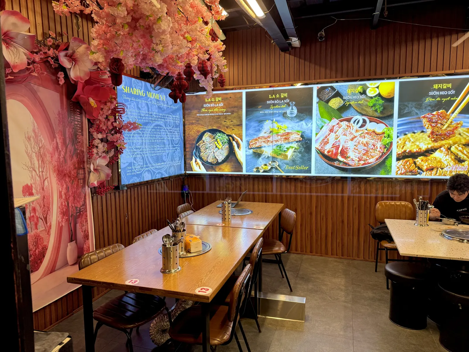 Phòng điều hòa kín Gogizip BBQ